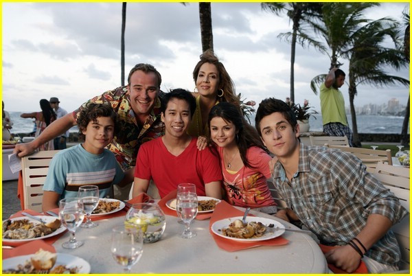 n5qzh1 - David Henrie Wizards Movie Is Much More Dramatic