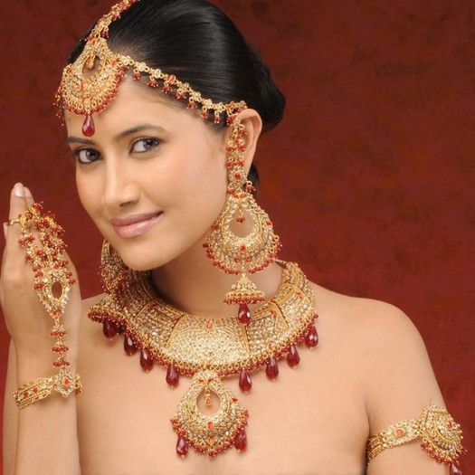 bridal-jewellery-designs-59 - Mangalsutra-colierul casatoriei in India