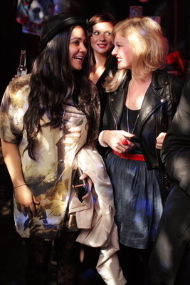 Beautiful-Cariba-Heine-h2o-just-add-water-7024317-267-400