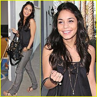 vanessa-hudgens-music-studio - vanessa hudgens