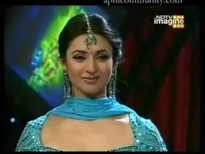 10942509_AABILURTA - divyanka tripathi