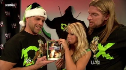 normal_WWE_Raw_11_24_08_Dx_Kelly_Kelly_720p_AC3_5_1_XviD_avi_000075642