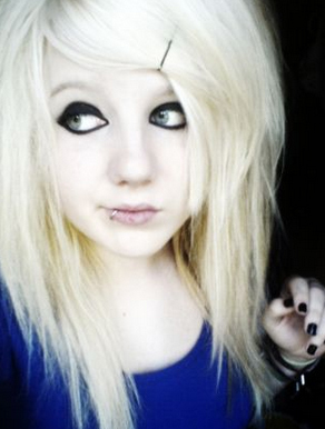 blonde-emo-hair - emo girl