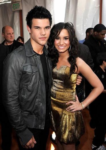 demi&tauther