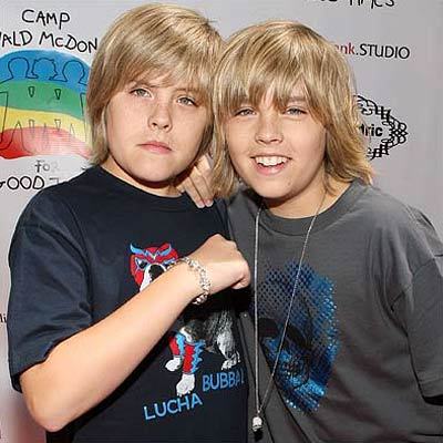 2n9253 - Dylan and Cole Sprouse