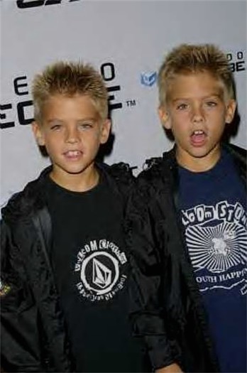 2013_SG_118591_Sprouse - Dylan and Cole Sprouse