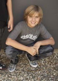 4700_1014861227562_1706033318_25752_2563213_n