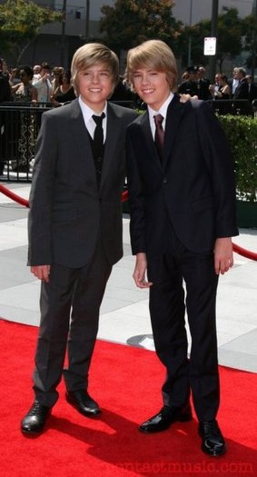 n1254537335_30252996_8211769