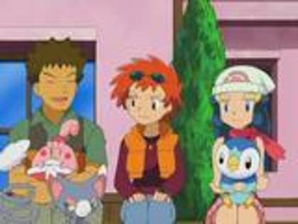 th_BD41-Jugandoenuncamposuperior23-45-