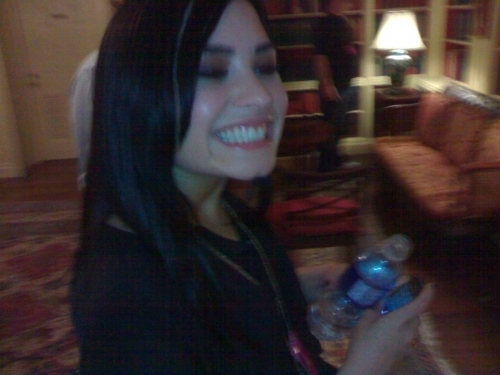 UTSGTENBYWOWVBXVHJF - 0-Demi Lovato club rare-0