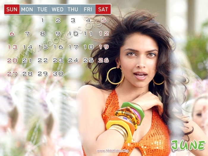 13380640_CCXYKJHCY - Deepika Padukone