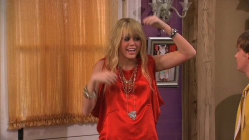 normal_hannah_montana_s04e04_de-do_da-don_t_tell_my_secret-hd_720p_web-dl_dd5_1_h264-surfer_mkv_0007