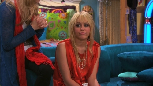 normal_hannah_montana_s04e04_de-do_da-don_t_tell_my_secret-hd_720p_web-dl_dd5_1_h264-surfer_mkv_0007