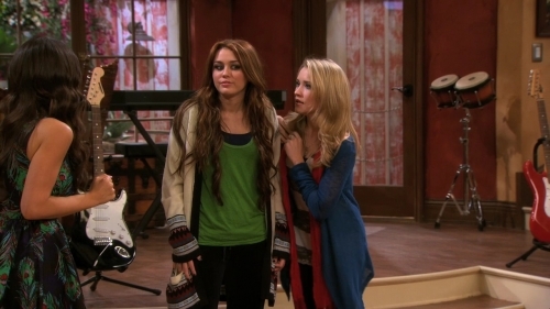 normal_hannah_montana_s04e04_de-do_da-don_t_tell_my_secret-hd_720p_web-dl_dd5_1_h264-surfer_mkv_0008