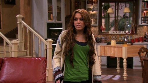 normal_hannah_montana_s04e04_de-do_da-don_t_tell_my_secret-hd_720p_web-dl_dd5_1_h264-surfer_mkv_0008