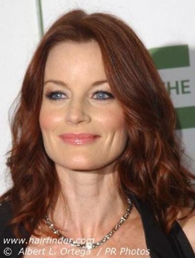 Laura Leighton (20)