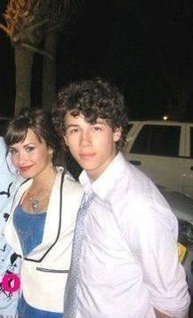 Nemi-nemi-2271126-217-358 - 0-Demi and Nick club-0