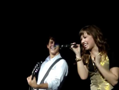 XoXoMileyXoXoCyrusXoXo - 0-Demi and Nick club-0