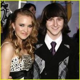 emily-osment-mitchel-musso-3d-premiere - emily osment