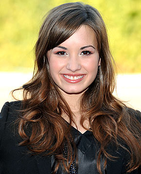 demi lovato waw - ce vedete va plac