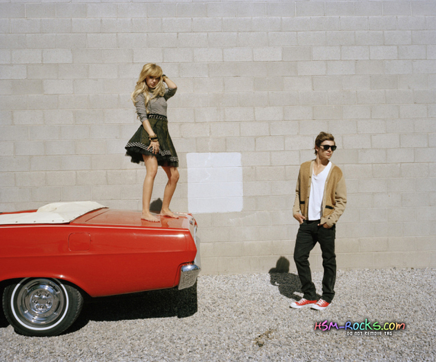 Elle-Outtake-ashley-tisdale-6286835-650-540 - Zac and Ashley