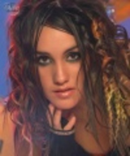 143 (1) - Roberta Padro