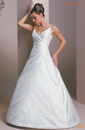 rochii_de_mireasa_4576db8320104