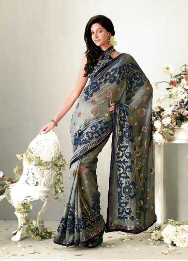 04-61-844 - SAREE NOI