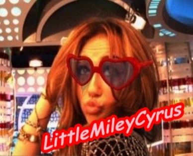 4704160303_b2c91ab143 - Poze foarte rare cu Miley Cyrus din 2010-00