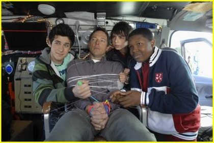 emily-osment-david-henrie-dadnapped-05 - Rapirea tatalui-Dadnaped