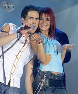 83642_large - Dulce Maria and Poncho