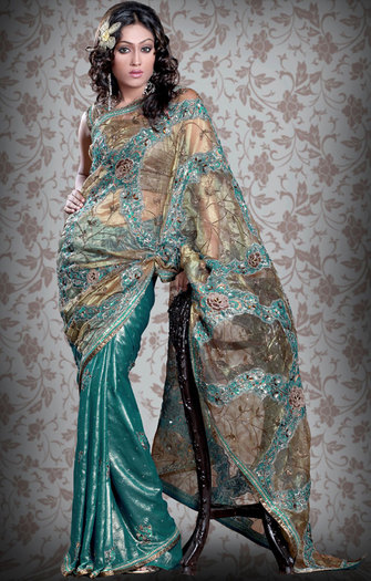 VAK-527 - SAREE NOI