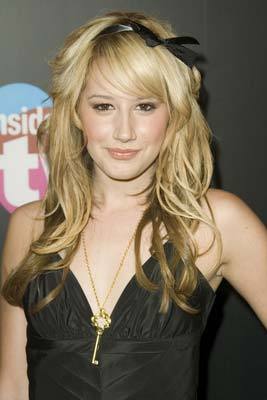 ash (10) - Ashley Tisdale