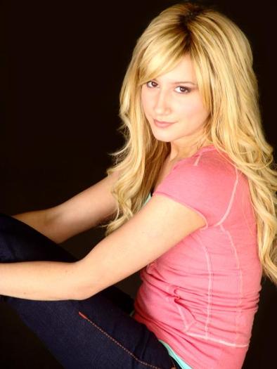 ash (62) - Ashley Tisdale
