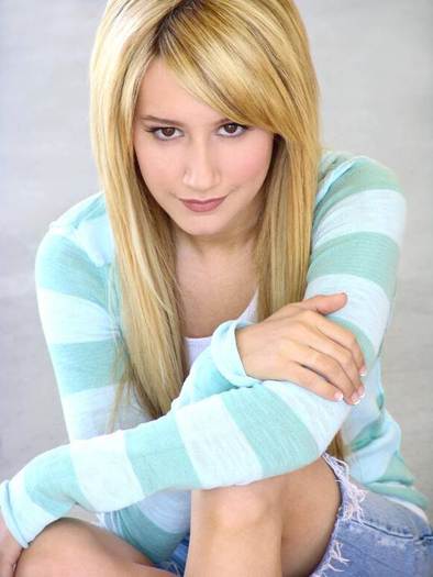 ash (69) - Ashley Tisdale
