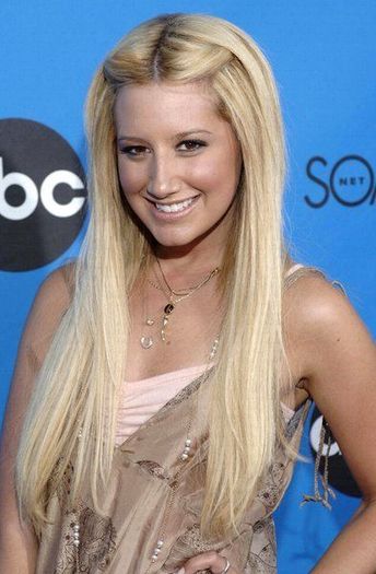 ash (70) - Ashley Tisdale