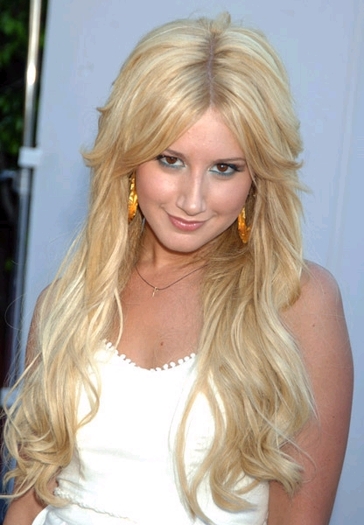 ash (138) - Ashley Tisdale