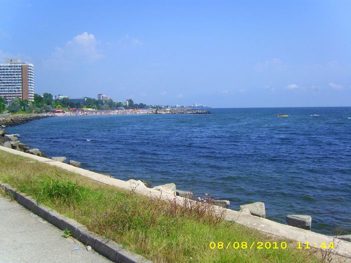 DSCI0014 - mangalia in august 2010