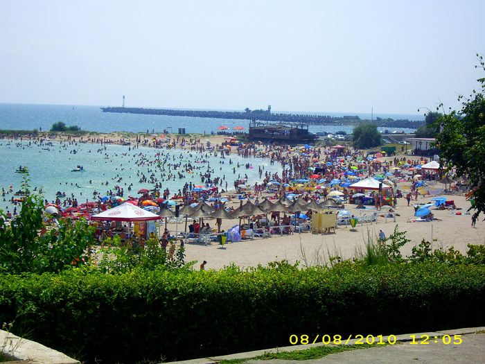 DSCI0023 - mangalia in august 2010