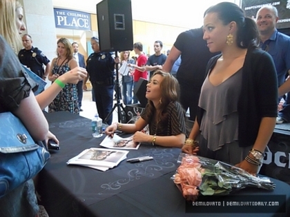 03 - AUGUST 1ST 2010-Stonebriar Centre Mall-Frisco TX