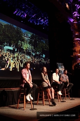 11 - AUGUST 5TH 2010-Press Conference in Chicago IL