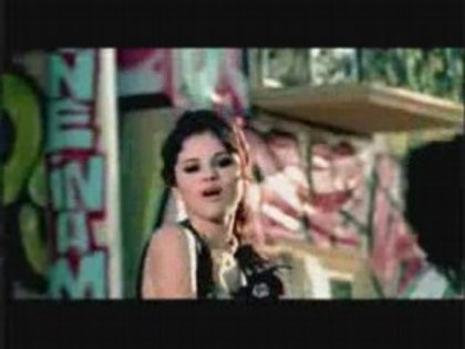 988521_large - selena gomez-tell me something don t know