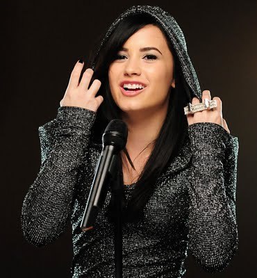 Remember December - Demi Lovato (Video Oficial)[1] - demi lovato