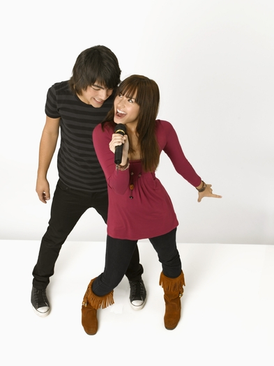 Shane-Mitchie-mitchie-and-shane-1700681-1917-2560 - camp rock