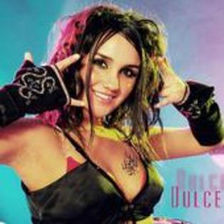 1126915498_deroberta1 - rebelde
