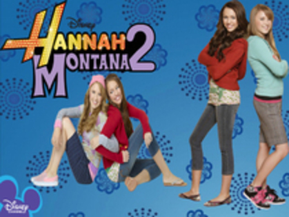 12730615_RPKWKKZMP - poze cu hannah montana 3