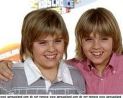 WTFYPRCQERAAPBPMZEP - poze cu zack si cody