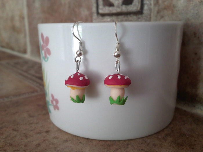 NR,45.CERCEI CIUPERCUTE PRET 10 LEI; CERCEI FIMO
