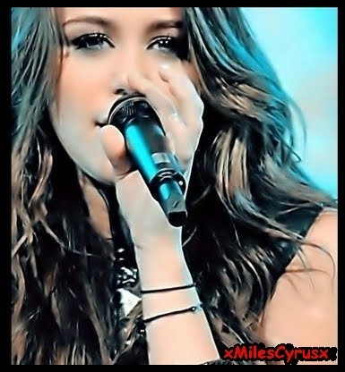 18922579fprewkyqe - Miley And Hannah