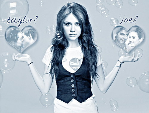 4688538281_668b87f29f - Miley And Hannah